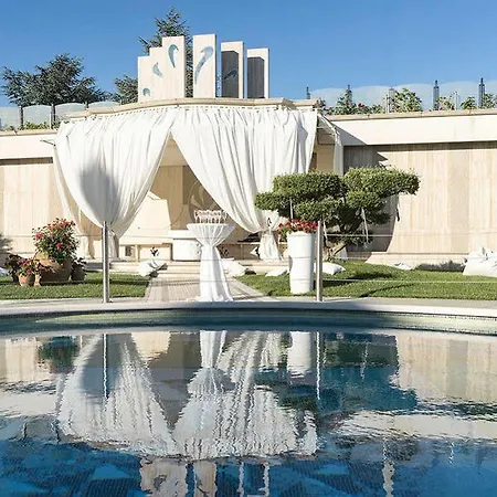 Incontro & Hotel